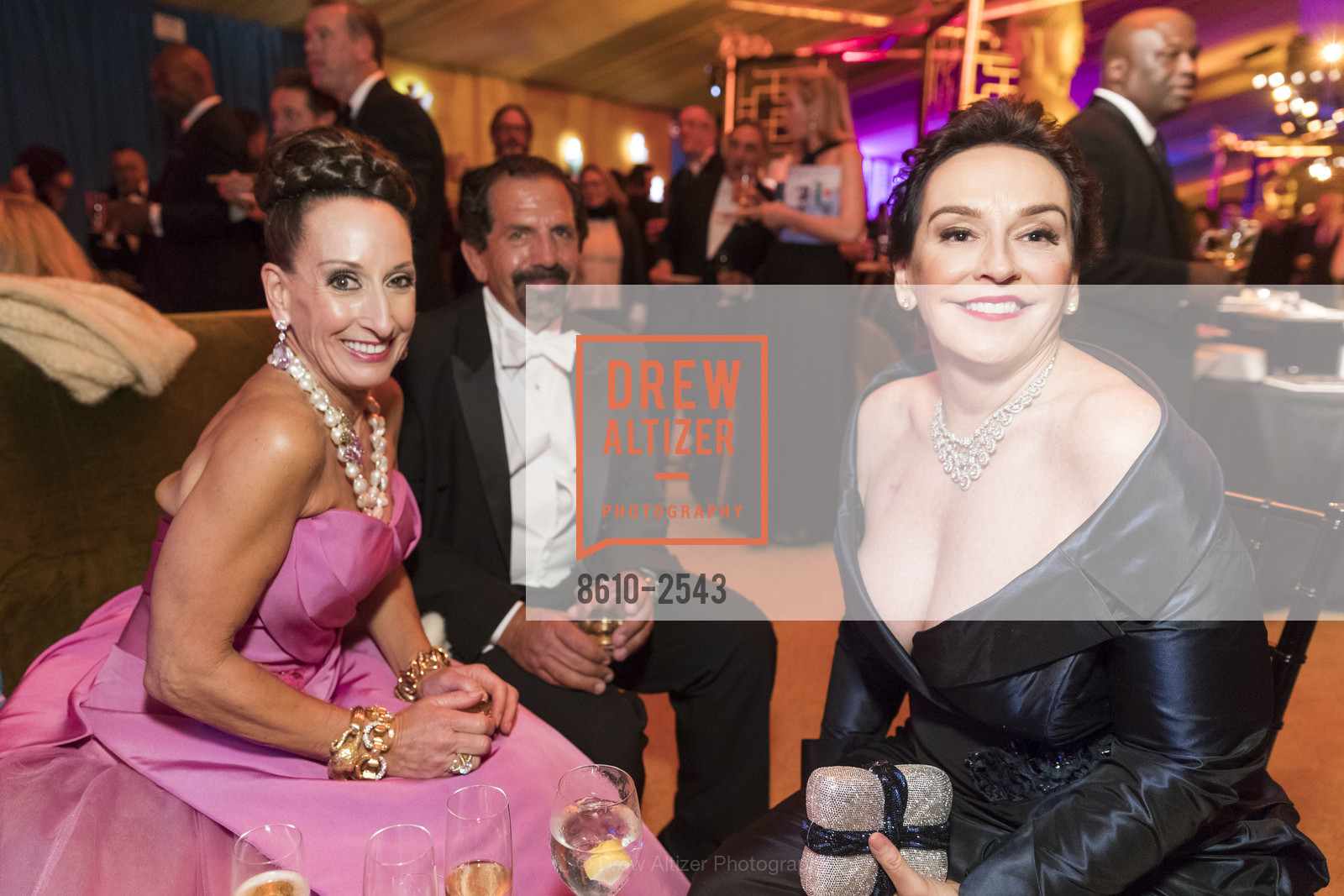 Toni Wolfson, Bob Federighi, Elisa Stephens, San Francisco Opera Ball 2017, War Memorial Opera House. 301 Van Ness Avenue, Photo #8610-2543 Toni Wolfson, Bob Federighi, Elisa Stephens, Photo #8610-2543