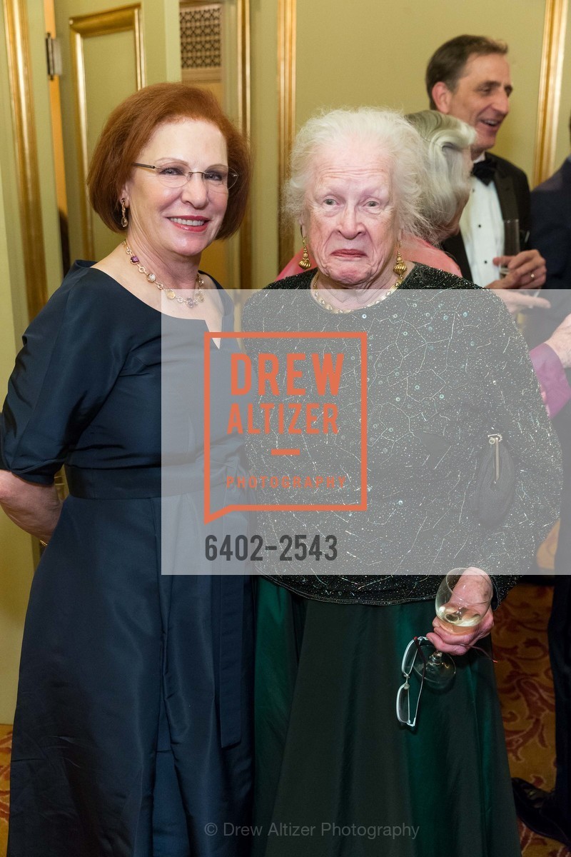 Romana Bracco, Helen O'Hanlon, Photo #6402-2543