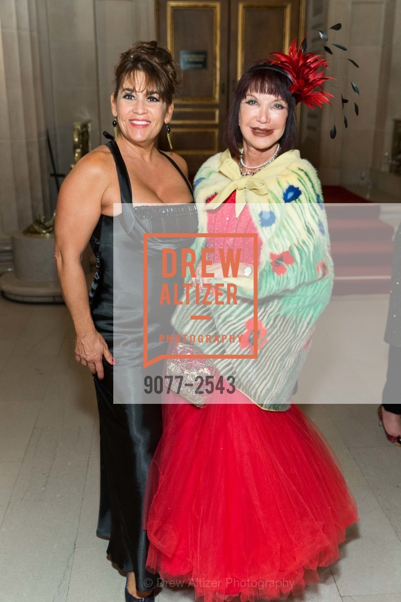 Gina Destito, Sheila Ash, San Francisco Opera Ball 2017, War Memorial Opera House. 301 Van Ness Avenue, Photo #9077-2543 Gina Destito, Sheila Ash, Photo #9077-2543