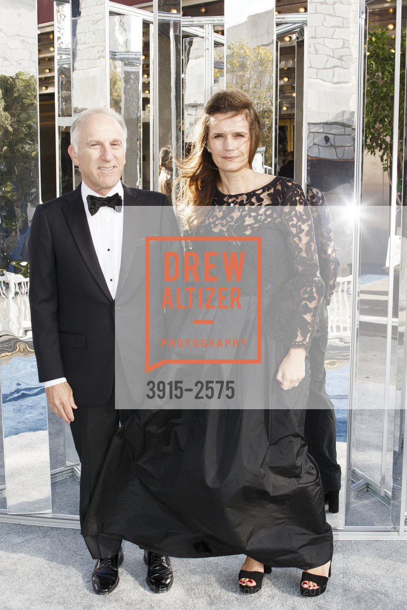 Andrea Millstein, David Millstein, San Francisco Symphony 2017, Louise M. Davies Symphony Hall. 201 Van Ness Avenue, September 14th, 2017, Photo #3915-2575 Andrea Millstein, David Millstein, Photo #3915-2575