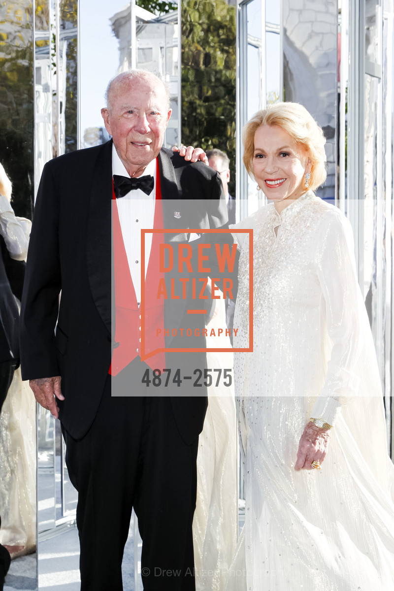 George Shultz, Charlotte Shultz, Photo #4874-2575