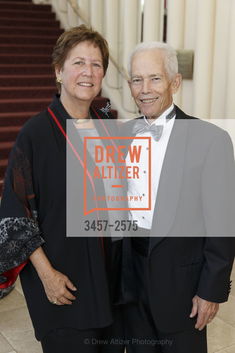 Lynn Feintech, Tony Bernhardt, San Francisco Symphony 2017, Louise M. Davies Symphony Hall. 201 Van Ness Avenue, Photo #3457-2575 Lynn Feintech, Tony Bernhardt, Photo #3457-2575