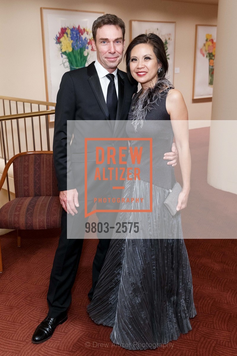 Oliver Theil, Judy Law, Photo #9803-2575