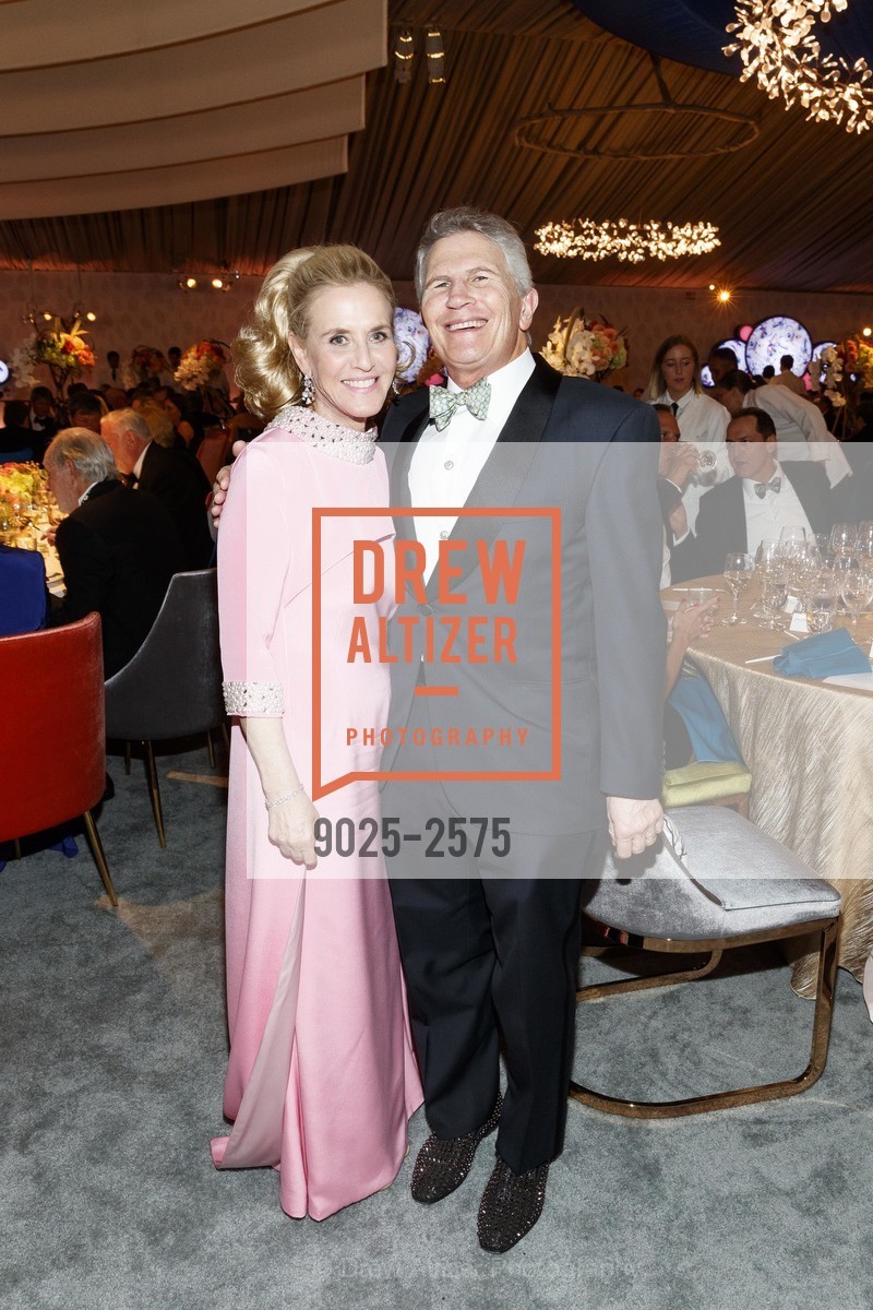Lisa Goldman, Doug Goldman, San Francisco Symphony 2017, Louise M. Davies Symphony Hall. 201 Van Ness Avenue, Photo #9025-2575 Lisa Goldman, Doug Goldman, Photo #9025-2575