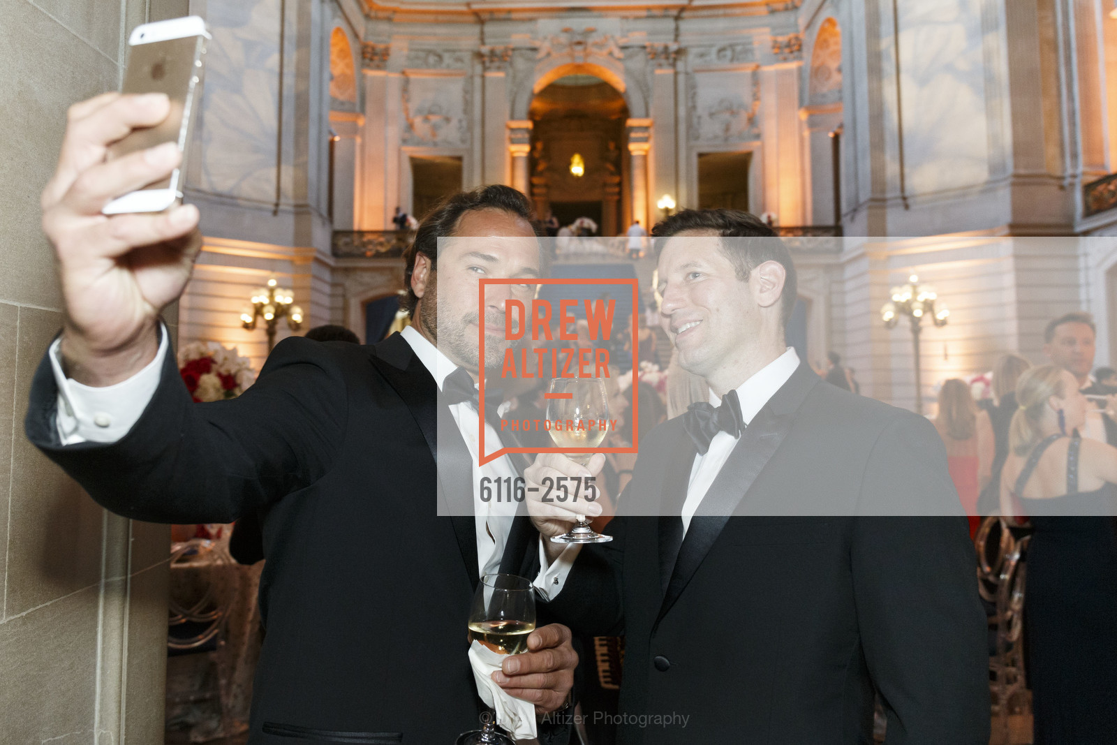 Mathew Bradbury, Matthew Caplan, San Francisco Symphony 2017, Louise M. Davies Symphony Hall. 201 Van Ness Avenue, Photo #6116-2575 Mathew Bradbury, Matthew Caplan, Photo #6116-2575