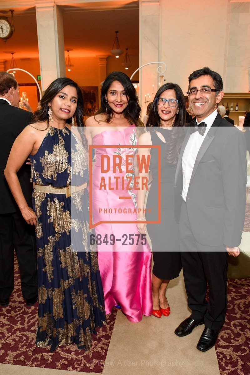 Renuka Pullat, Kuntal Mayagurdia, Marni Khanna, Raj Khanna, San Francisco Symphony 2017, Louise M. Davies Symphony Hall. 201 Van Ness Avenue, Photo #6849-2575 Renuka Pullat, Kuntal Mayagurdia, Marni Khanna, Raj Khanna, Photo #6849-2575