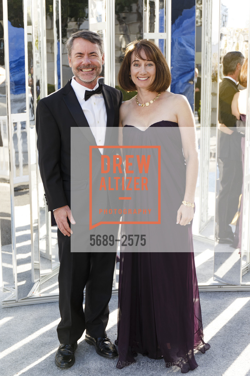 Beth Borchers, Bob Borchers, San Francisco Symphony 2017, Louise M. Davies Symphony Hall. 201 Van Ness Avenue, Photo #5689-2575 Beth Borchers, Bob Borchers, Photo #5689-2575