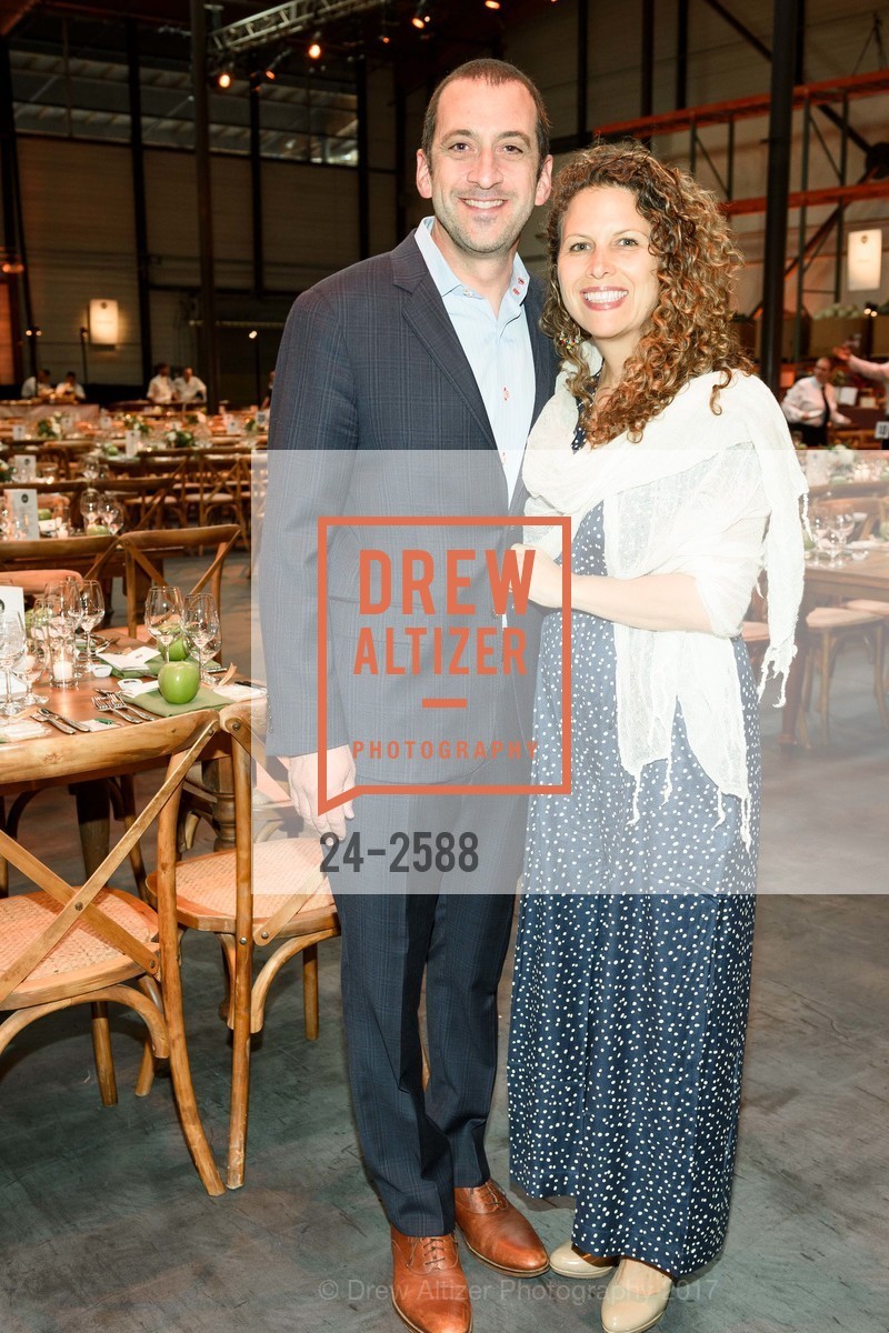 David Hershenson, Marcy Scott Lind, One Big Table, SF Marin Food Bank. 900 Pennsylvania Avenue, SF, CA 94107, September 16th, 2017, Photo #24-2588 David Hershenson, Marcy Scott Lind, Photo #24-2588