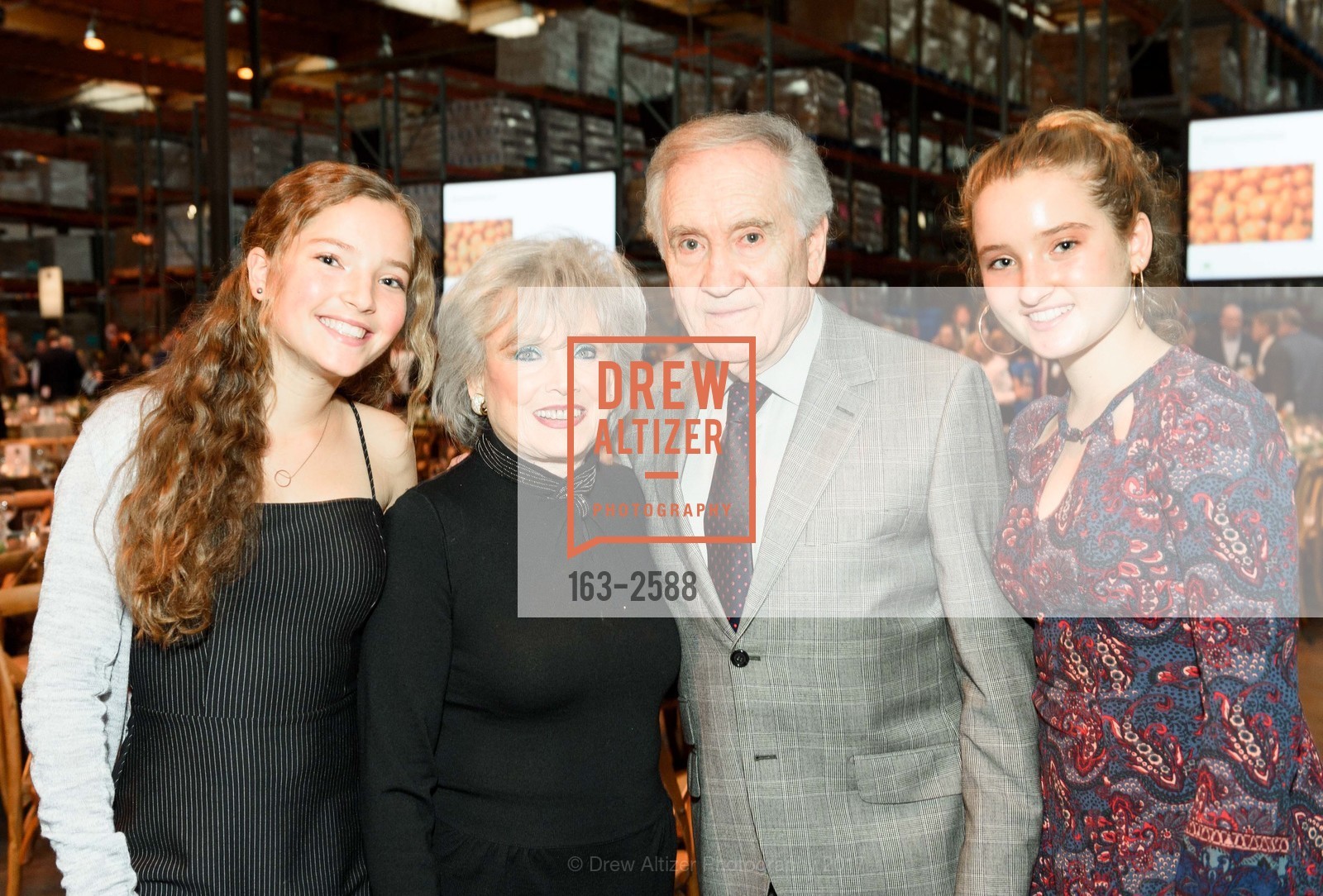 Anna Pearlman, Barbara Kaufman, Ron Kaufman, Olivia Pearlman, One Big Table, SF Marin Food Bank. 900 Pennsylvania Avenue, SF, CA 94107, September 16th, 2017, Photo #163-2588 Anna Pearlman, Barbara Kaufman, Ron Kaufman, Olivia Pearlman, Photo #163-2588