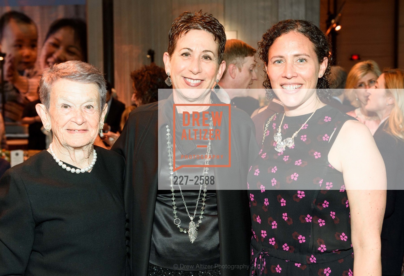 Adele Corvin, Dana Corvin, Joyce Sisisky, One Big Table, SF Marin Food Bank. 900 Pennsylvania Avenue, SF, CA 94107, September 16th, 2017, Photo #227-2588 Adele Corvin, Dana Corvin, Joyce Sisisky, Photo #227-2588