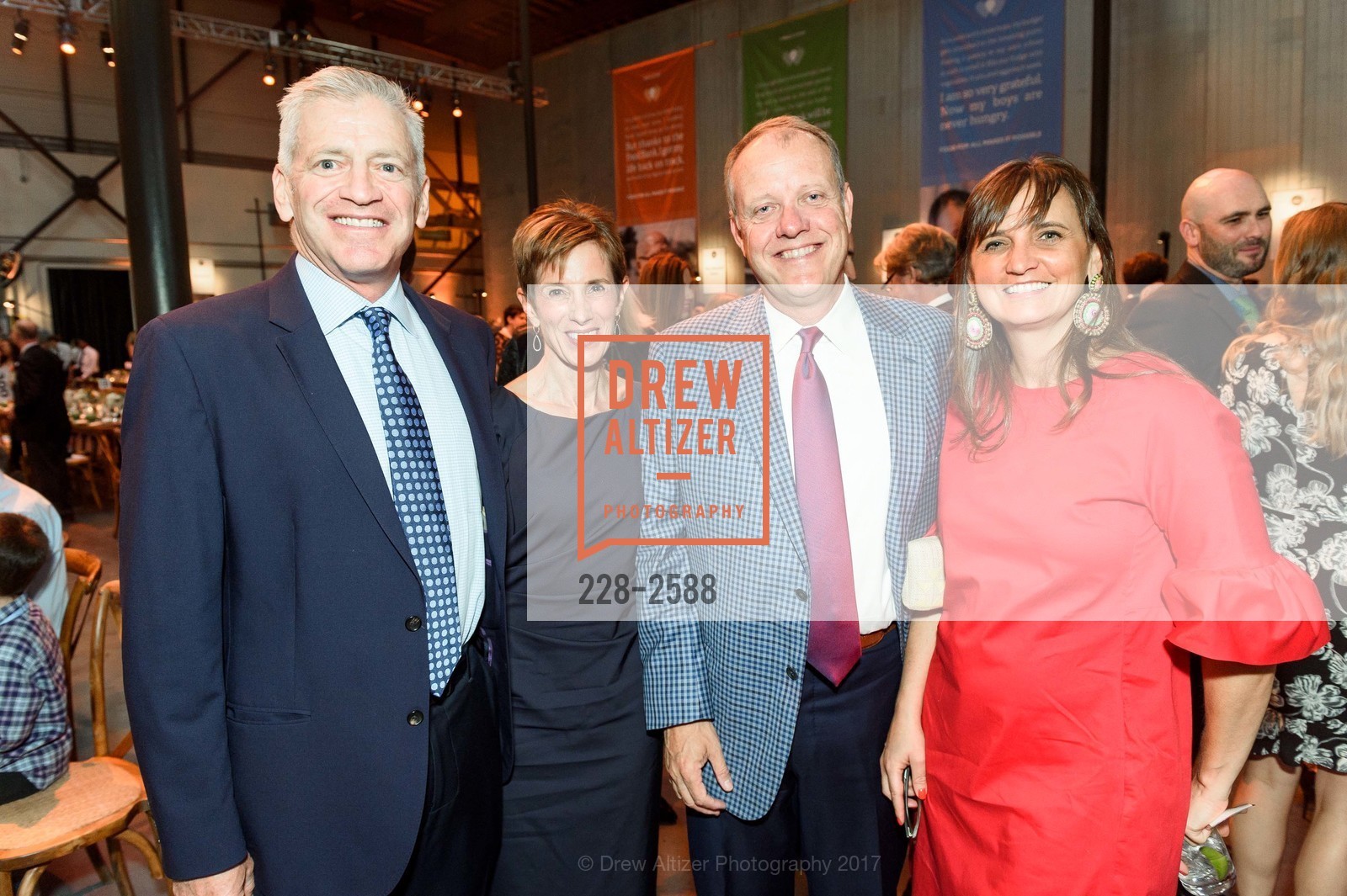 Gabe Kind, Liz Kind, John Elder, Heather Elder, One Big Table, SF Marin Food Bank. 900 Pennsylvania Avenue, SF, CA 94107, September 16th, 2017, Photo #228-2588 Gabe Kind, Liz Kind, John Elder, Heather Elder, Photo #228-2588