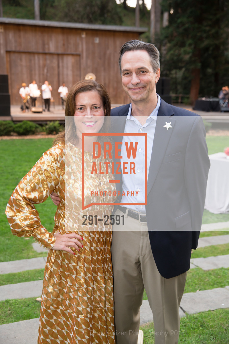 Charlotte Milan, Christopher Spill, Party for the Parks 2017, Sigmund Stern Grove. 19th Ave & Sloat Blvd, San Francisco, California 94132, September 16th, 2017, Photo #291-2591 Charlotte Milan, Christopher Spill, Photo #291-2591