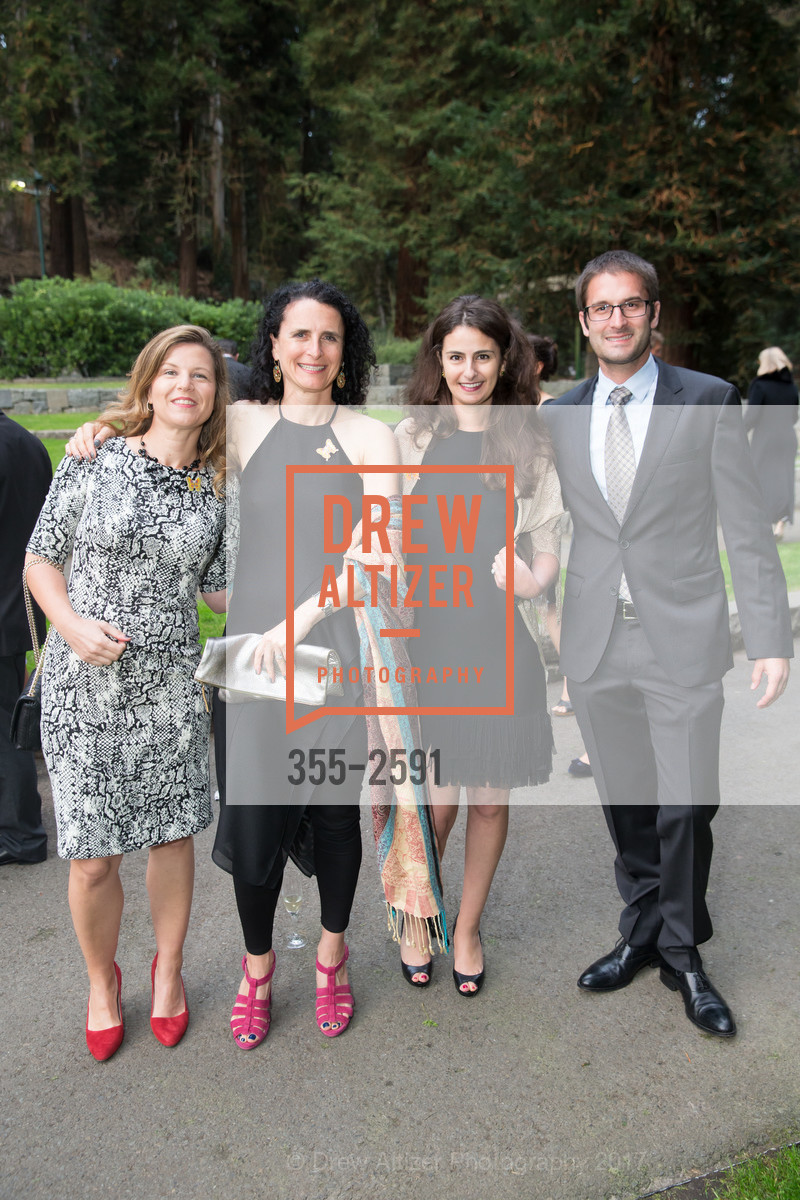 Abigal Mayer, Lisa Bransten, Talia Corey, Nathan Tinclair, Party for the Parks 2017, Sigmund Stern Grove. 19th Ave & Sloat Blvd, San Francisco, California 94132, September 16th, 2017, Photo #355-2591 Abigal Mayer, Lisa Bransten, Talia Corey, Nathan Tinclair, Photo #355-2591