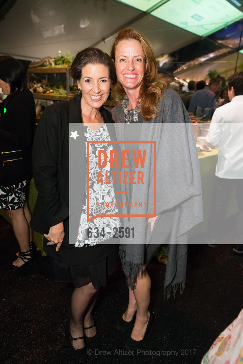 Libby Schaaf, Hannah Kellogg, Party for the Parks 2017, Sigmund Stern Grove. 19th Ave & Sloat Blvd, San Francisco, California 94132, September 16th, 2017, Photo #634-2591 Libby Schaaf, Hannah Kellogg, Photo #634-2591