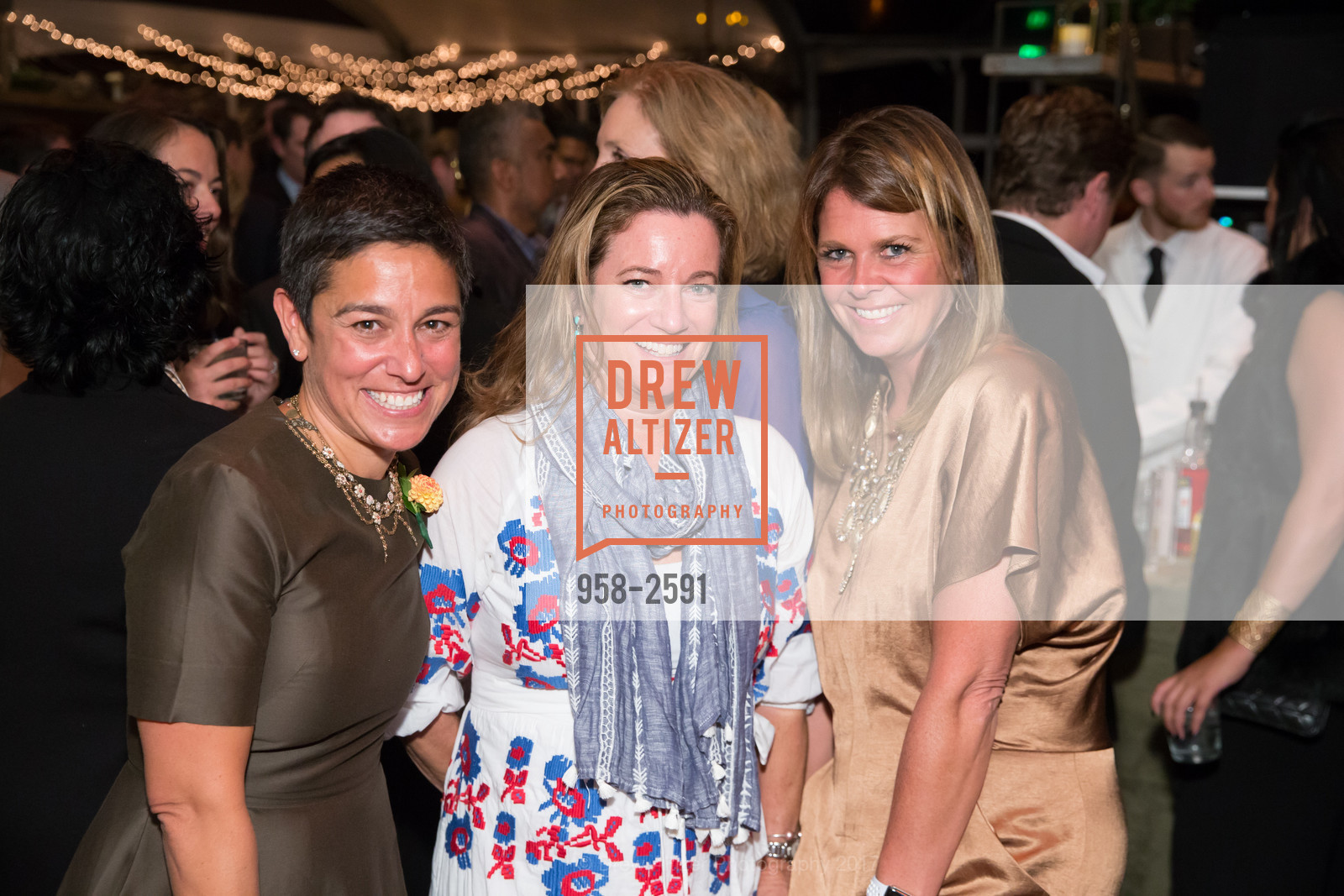Emily Ginsburg, Carolyn Edwards, Christine Gardner, Party for the Parks 2017, Sigmund Stern Grove. 19th Ave & Sloat Blvd, San Francisco, California 94132, September 16th, 2017, Photo #958-2591 Emily Ginsburg, Carolyn Edwards, Christine Gardner, Photo #958-2591