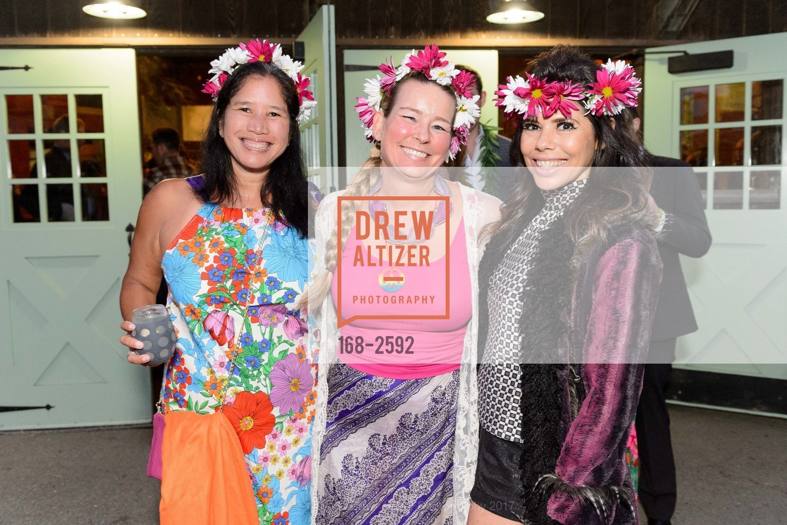 Amanda Sargisson, Sarah Gammill, Kimberly Bridges, San Francisco Zoo's Fur Ball 2017, SF Zoo. Zoo Road san francisco, California 94132, September 15th, 2017, Photo #168-2592 Amanda Sargisson, Sarah Gammill, Kimberly Bridges, Photo #168-2592