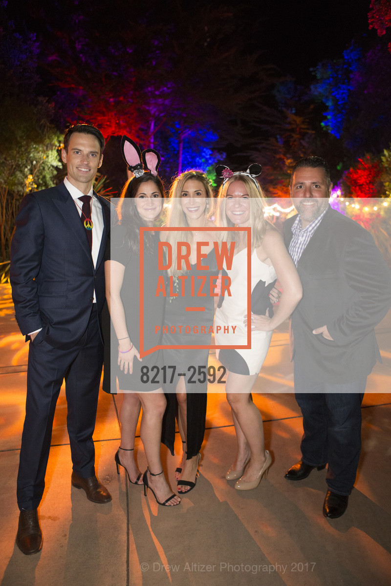 Scott Snow, Jenn Ingolia, Chelsea Snow, Kelsey Kunde, Brian Noble, San Francisco Zoo's Fur Ball 2017, SF Zoo. Zoo Road san francisco, California 94132, September 15th, 2017, Photo #8217-2592 Scott Snow, Jenn Ingolia, Chelsea Snow, Kelsey Kunde, Brian Noble, Photo #8217-2592