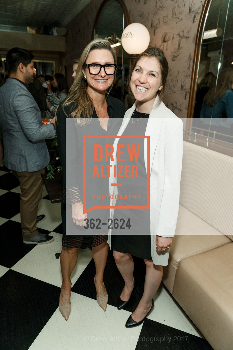 Kate O'Sullivan, Olivia Bauer, Park Tavern launches Petite Marlowe, Petite Marlowe. Townsend street, September 20th, 2017, Photo #362-2624 Kate O'Sullivan, Olivia Bauer, Photo #362-2624