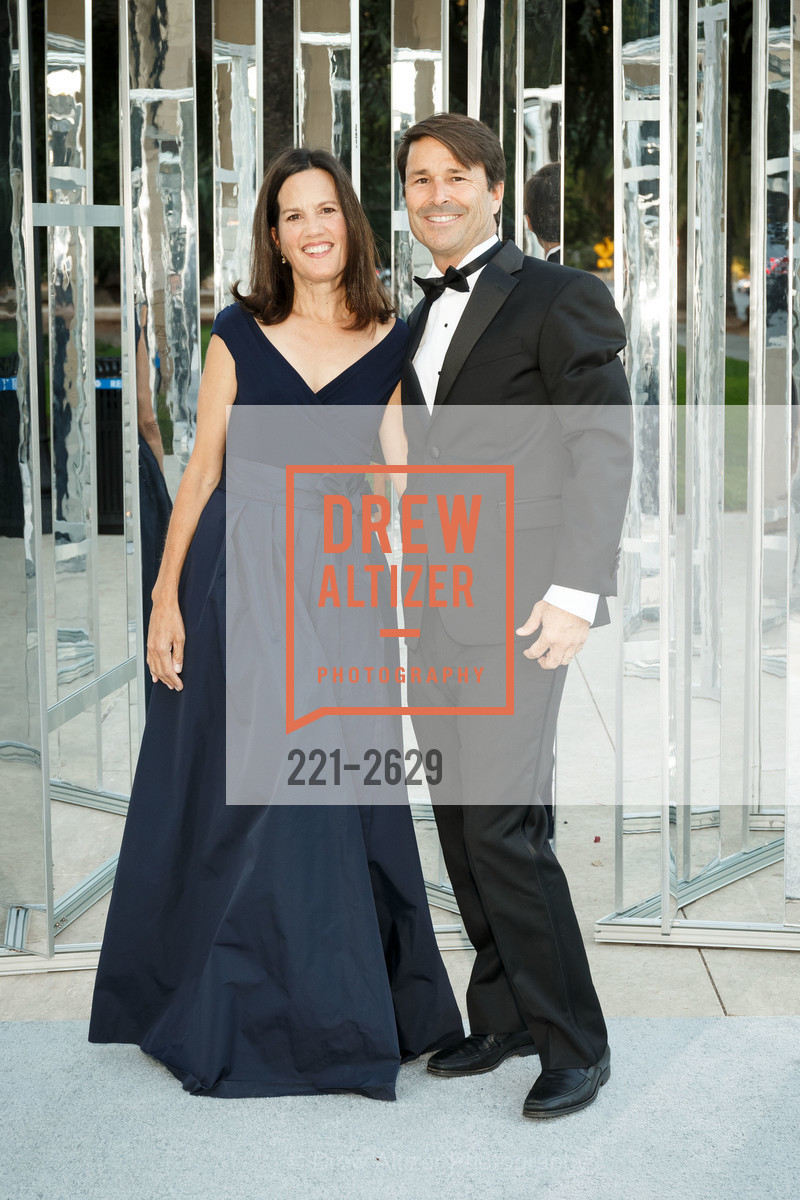 Laurie Rohrbach, Matt Rohrbach, Rodin by Moonlight 2017, Cantor Arts Center. 328 Lomita Dr, Stanford, CA 94305, Photo #221-2629 Laurie Rohrbach, Matt Rohrbach, Photo #221-2629