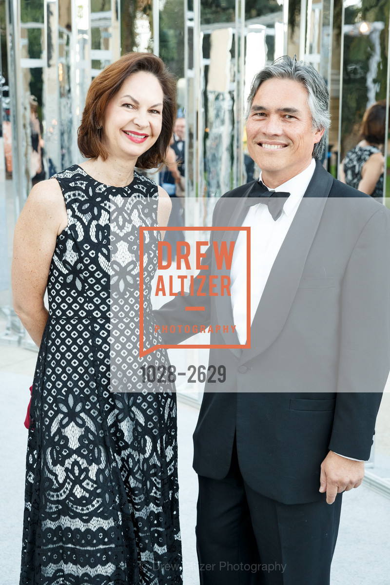 Stacey Olgado, Donald Olgado, Rodin by Moonlight 2017, Cantor Arts Center. 328 Lomita Dr, Stanford, CA 94305, Photo #1028-2629 Stacey Olgado, Donald Olgado, Photo #1028-2629
