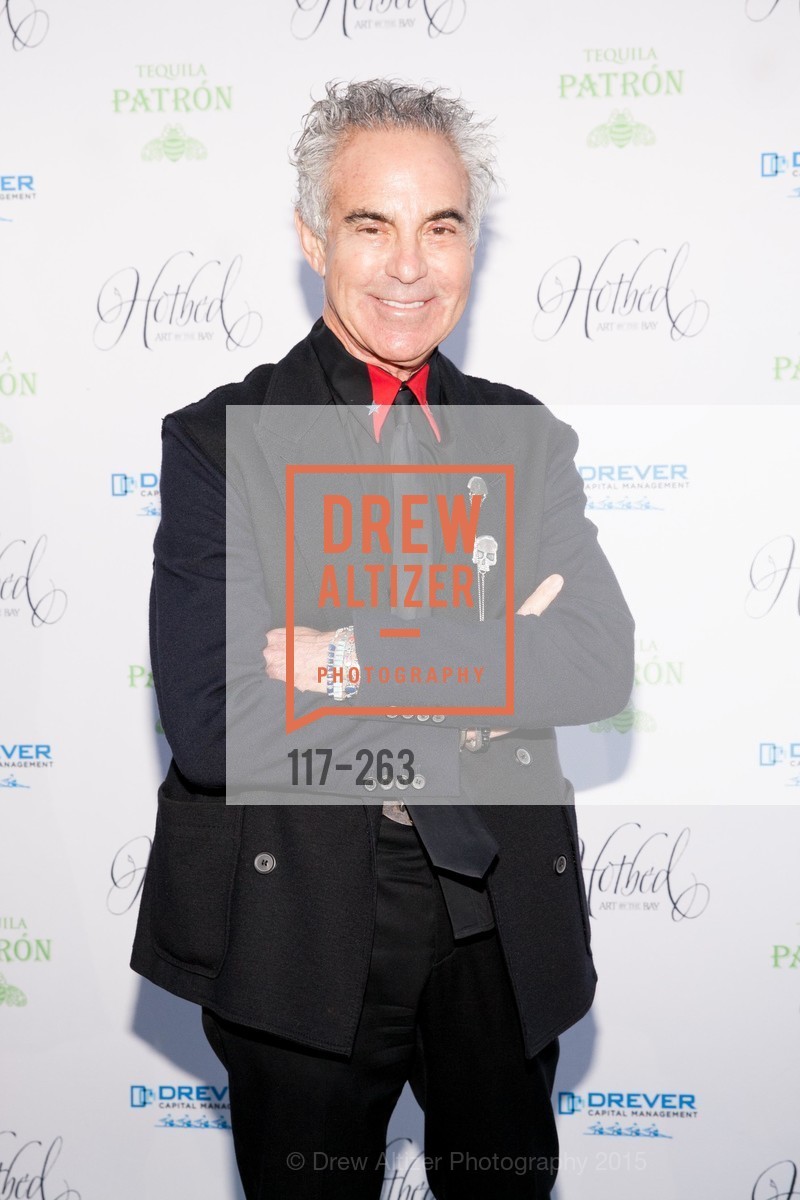 Donald Pliner, Gucci & Vogue Dinner, Private. Giardini Del Paradiso, . 2900 Paradise Dr, August 22nd, 2015, Photo #117-263 Donald Pliner, Photo #117-263