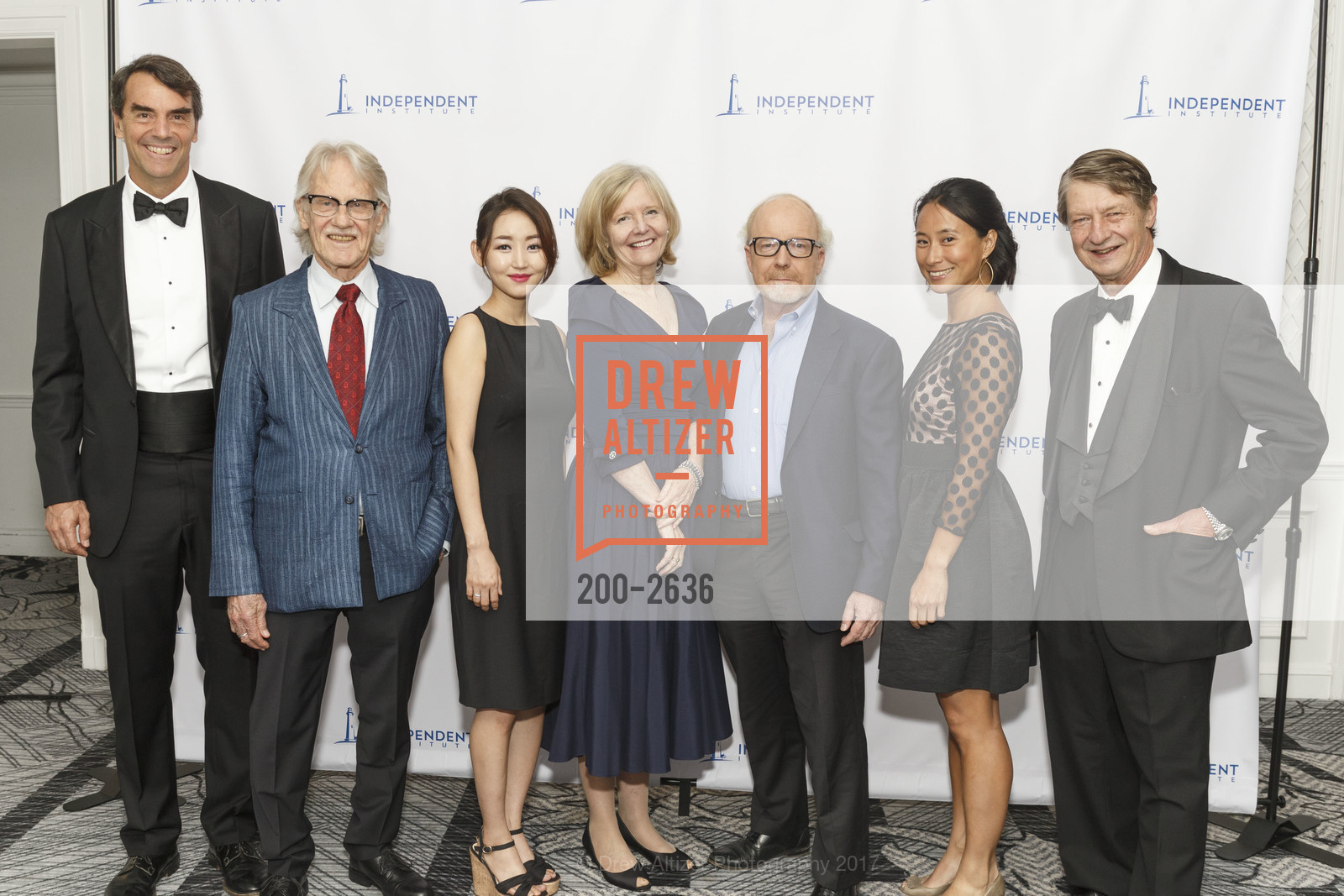 Timothy Draper, Vernon Smith, Yeonmi Park, Gali Hagel, John Hagel, Justine Lam, P.J. O'Rourke, Gala for the Future of Liberty, The Ritz-Carlton Hotel. 600 Stockton Street San Francisco, CA 94108, September 22nd, 2017, Photo #200-2636 Timothy Draper, Vernon Smith, Yeonmi Park, Gali Hagel, John Hagel, Justine Lam, P.J. O'Rourke, Photo #200-2636