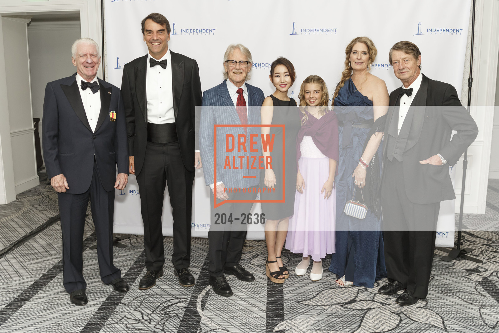 Peter Howley, Timothy Draper, Vernon Smith, Yeonmi Park, Esme Howley Hudson, Jeanine Alexander Howley, P.J. O'Rourke, Gala for the Future of Liberty, The Ritz-Carlton Hotel. 600 Stockton Street San Francisco, CA 94108, September 22nd, 2017, Photo #204-2636 Peter Howley, Timothy Draper, Vernon Smith, Yeonmi Park, Esme Howley Hudson, Jeanine Alexander Howley, P.J. O'Rourke, Photo #204-2636