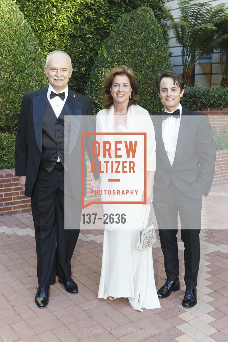 David Theroux, Mary Theroux, Thor Halvorssen, Gala for the Future of Liberty, The Ritz-Carlton Hotel. 600 Stockton Street San Francisco, CA 94108, September 22nd, 2017, Photo #137-2636 David Theroux, Mary Theroux, Thor Halvorssen, Photo #137-2636