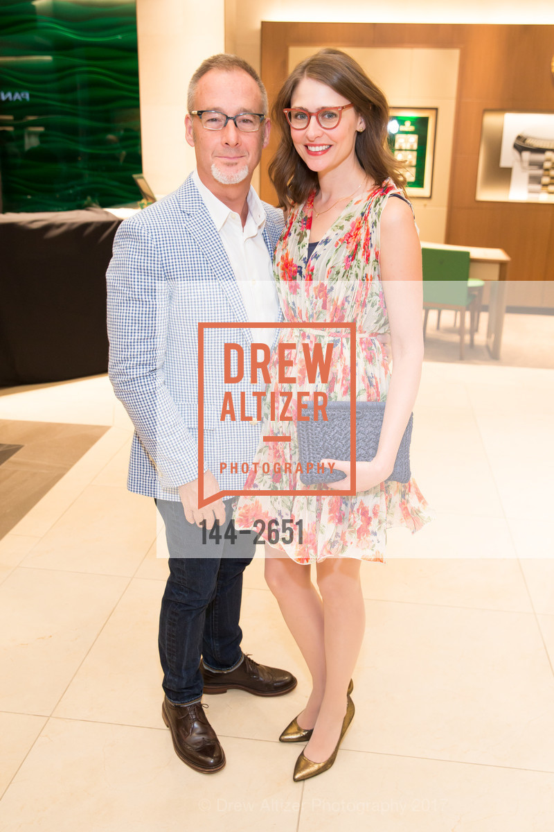 Robert Whitworth, Kaylee Whitworth, San Francisco Fall Art & Antiques Show Launch Party 2017, Shreve & Co. 150 Post Street, San Francisco, CA 94108, September 27th, 2017, Photo #144-2651 Robert Whitworth, Kaylee Whitworth, Photo #144-2651