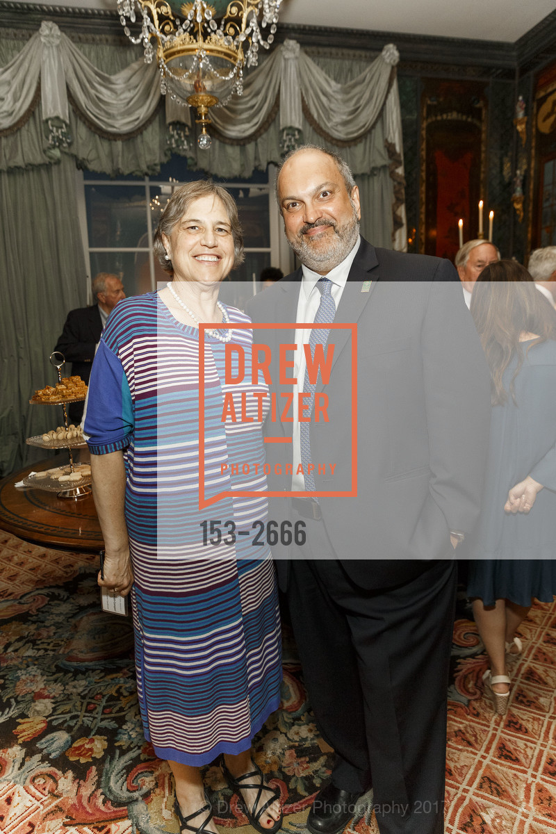 Alexandra Amati-Camperi, Marcel Camperi, Gordon and Ann Getty Host the Launch of the Honor's College at USF, Private Residence, September 27th, 2017, Photo #153-2666 Alexandra Amati-Camperi, Marcel Camperi, Photo #153-2666