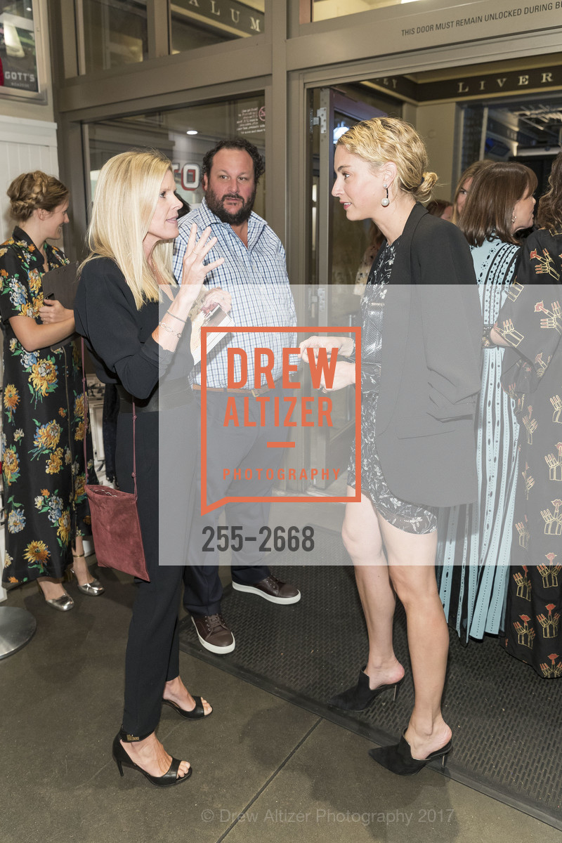 Alyssa Warnock, Todd Berardi, Veronica Swanson Beard, MATCHESFASHION.COM and Alexis Traina Host FROM NAPA WITH LOVE Book Launch, Gotts Roadside. Ferry Building, September 28th, 2017, Photo #255-2668 Alyssa Warnock, Todd Berardi, Veronica Swanson Beard, Photo #255-2668