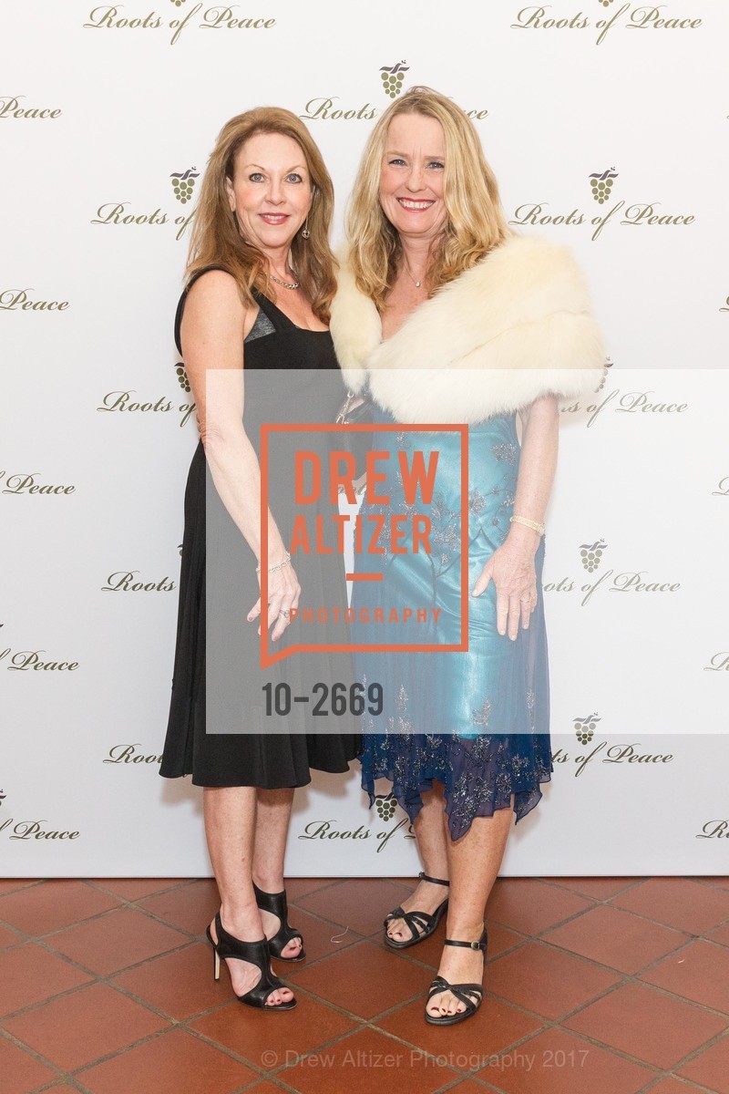 Jan McAdoo, Mary Cresalia, Roots of Peace 20th Anniversary: Mines to Vines Gala, War Memorial Opera House, Green Room. 301 Van Ness Avenue, September 28th, 2017, Photo #10-2669 Jan McAdoo, Mary Cresalia, Photo #10-2669
