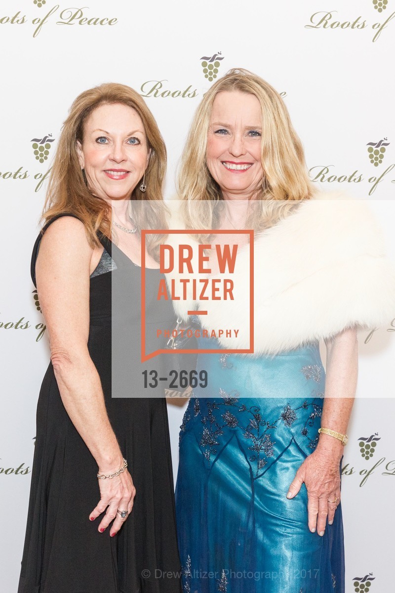 Jan McAdoo, Mary Cresalia, Roots of Peace 20th Anniversary: Mines to Vines Gala, War Memorial Opera House, Green Room. 301 Van Ness Avenue, September 28th, 2017, Photo #13-2669 Jan McAdoo, Mary Cresalia, Photo #13-2669