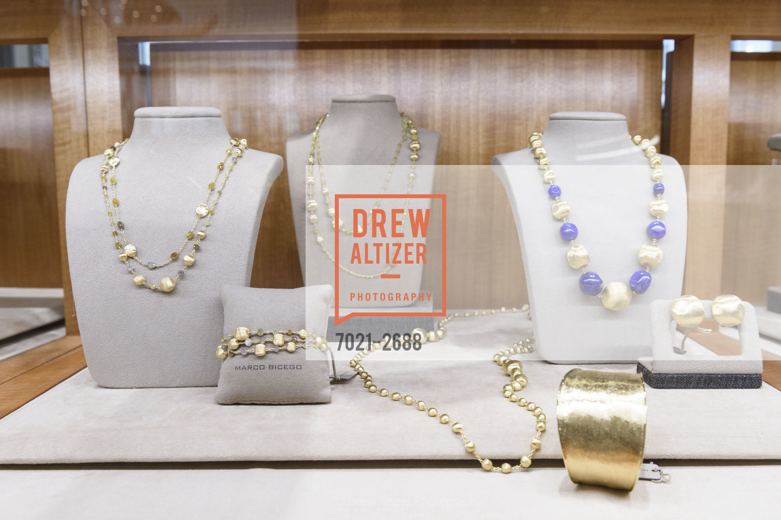 Atmosphere, 2057 by Maria Pinto & Marco Bicego Exclusive Fashion Show at Shreve & Co. Event, Shreve & Co. 150 Post St. United States. 150 Post St. United States, Photo #7021-2688 Atmosphere, Photo #7021-2688