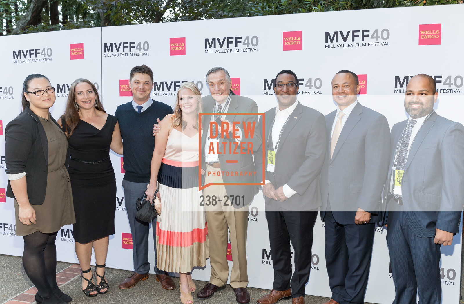 Jason Wise, Christina Wise, Peter Marshall, Photo #238-2701
