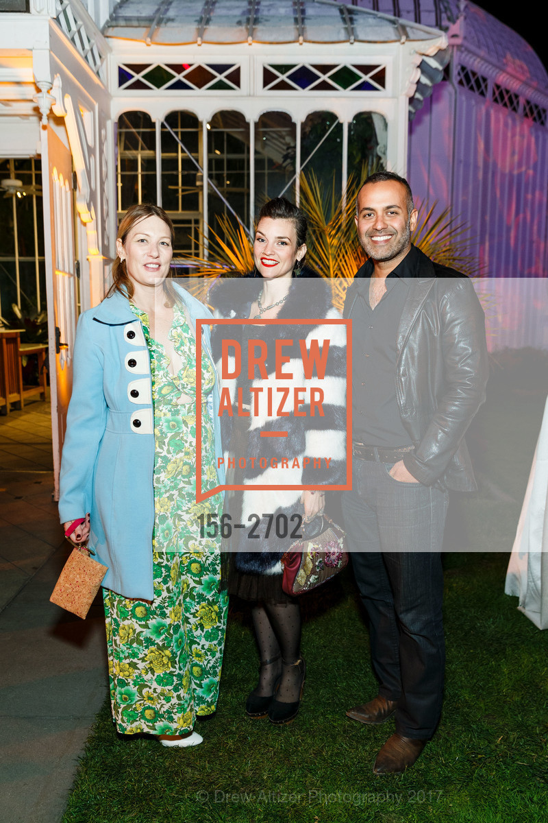Allison Muir, Amanda Seymour, Daniel Kalani, Photo #156-2702
