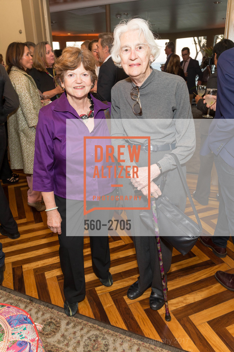 Renata Gasperi, Joan Howell, Photo #560-2705
