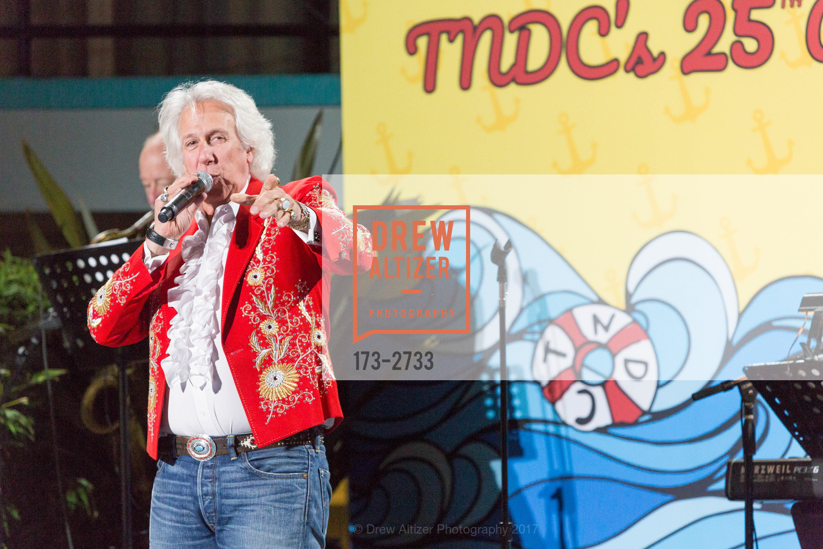 Bud E Luv, TNDC's Pool Toss 2017, Phoenix Hotel & Chambers Eat + Drink. 601 Eddy Street San Francisco, California 94109, October 11th, 2017, Photo #173-2733 Bud E Luv, Photo #173-2733