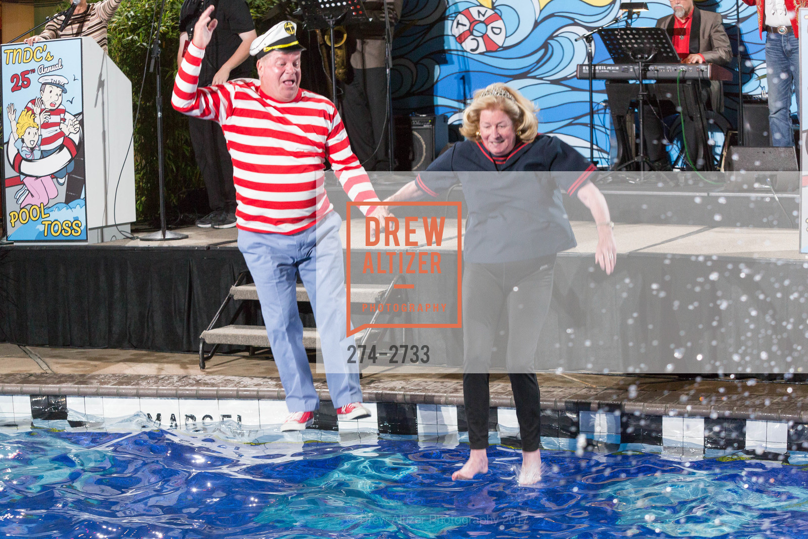 Jim Losi, Laura King Pfaff, TNDC's Pool Toss 2017, Phoenix Hotel & Chambers Eat + Drink. 601 Eddy Street San Francisco, California 94109, October 11th, 2017, Photo #274-2733 Jim Losi, Laura King Pfaff, Photo #274-2733