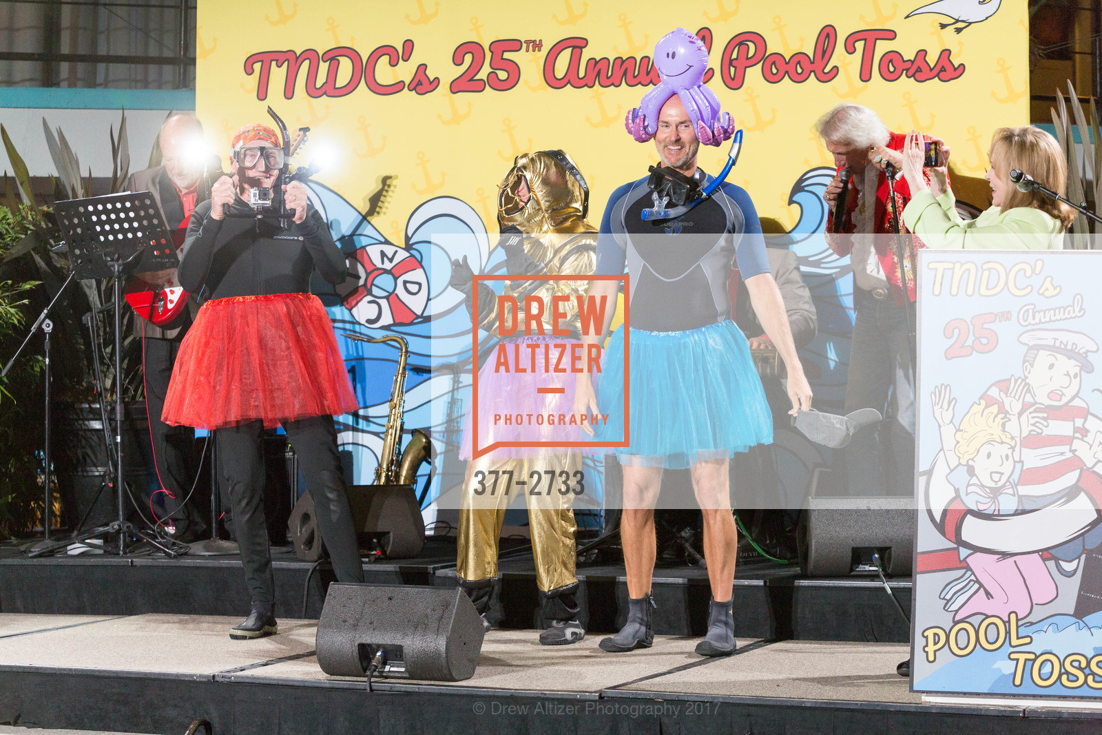 TNDC's Pool Toss 2017, Phoenix Hotel & Chambers Eat + Drink. 601 Eddy Street San Francisco, California 94109, October 11th, 2017, Photo #377-2733 Photo #377-2733