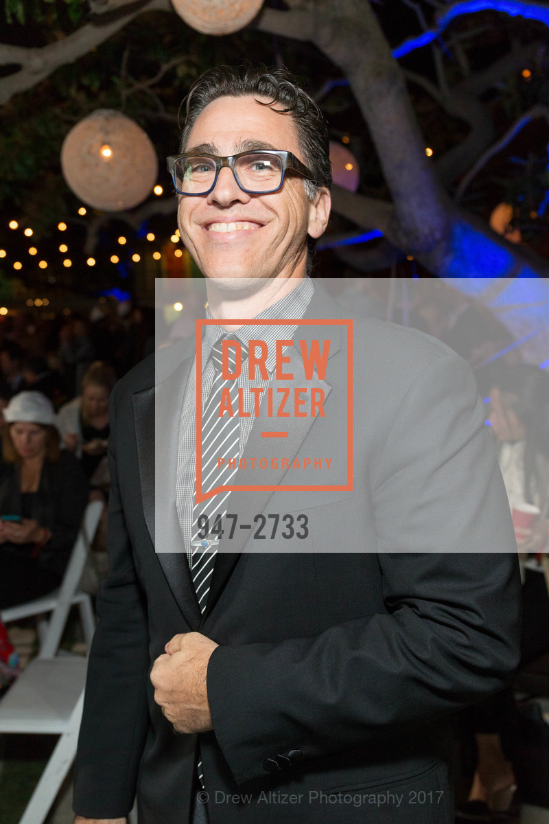 Aaron Bastian, Photo #947-2733