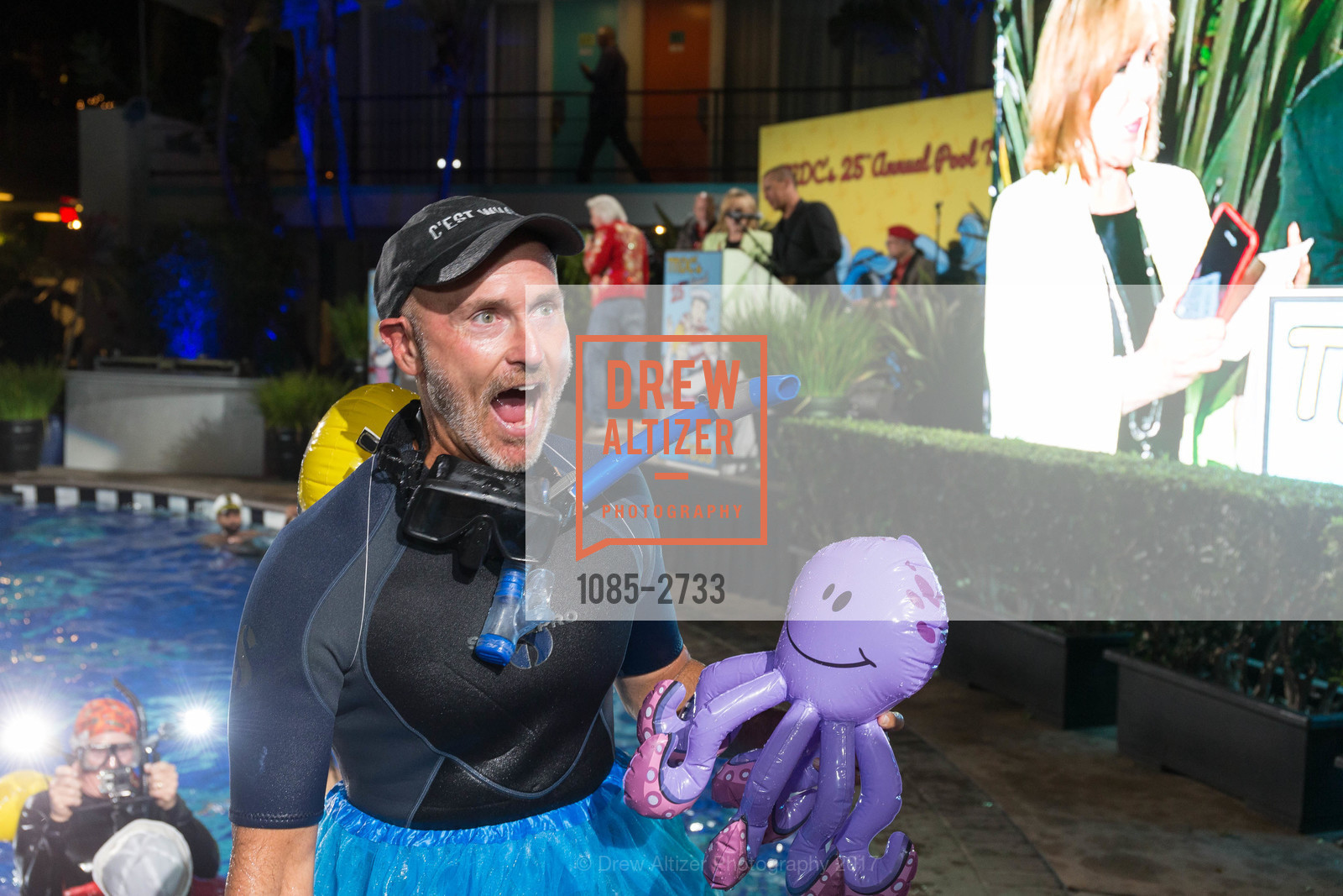 Chip Conley, TNDC's Pool Toss 2017, Phoenix Hotel & Chambers Eat + Drink. 601 Eddy Street San Francisco, California 94109, October 11th, 2017, Photo #1085-2733 Chip Conley, Photo #1085-2733