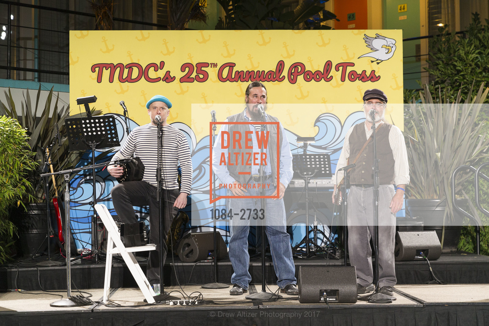 Performance, TNDC's Pool Toss 2017, Phoenix Hotel & Chambers Eat + Drink. 601 Eddy Street San Francisco, California 94109, October 11th, 2017, Photo #1084-2733 Performance, Photo #1084-2733