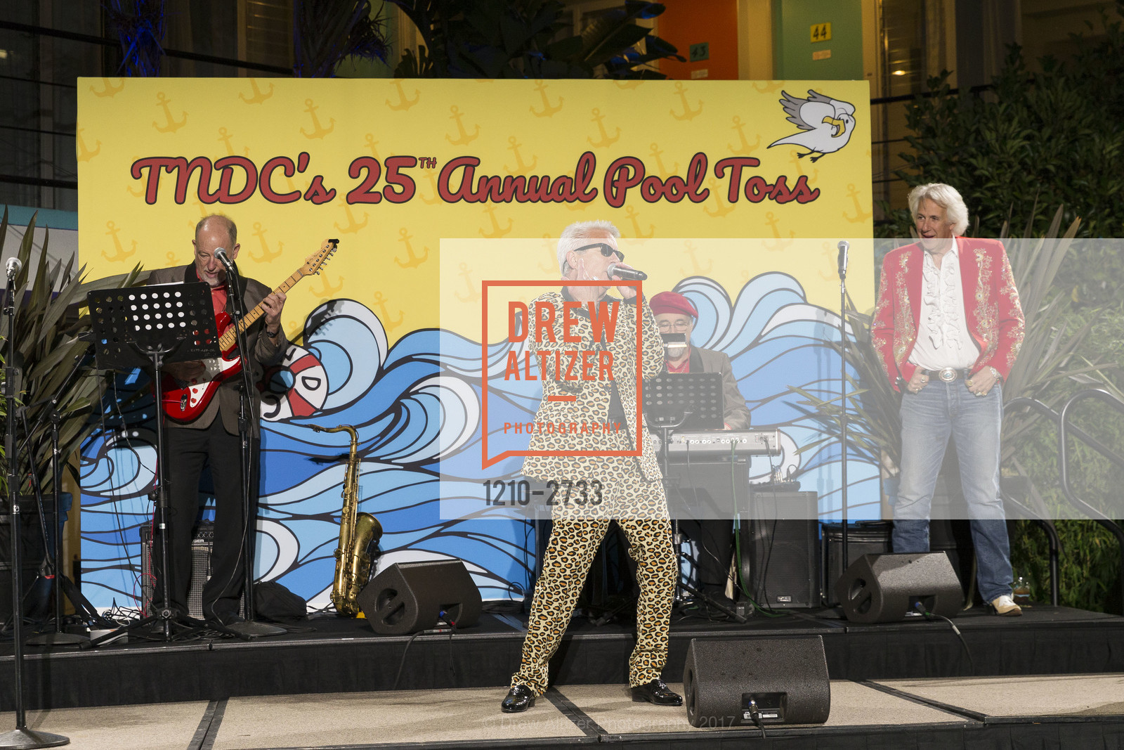Bill Feyling, Bud E Luv, TNDC's Pool Toss 2017, Phoenix Hotel & Chambers Eat + Drink. 601 Eddy Street San Francisco, California 94109, October 11th, 2017, Photo #1210-2733 Bill Feyling, Bud E Luv, Photo #1210-2733