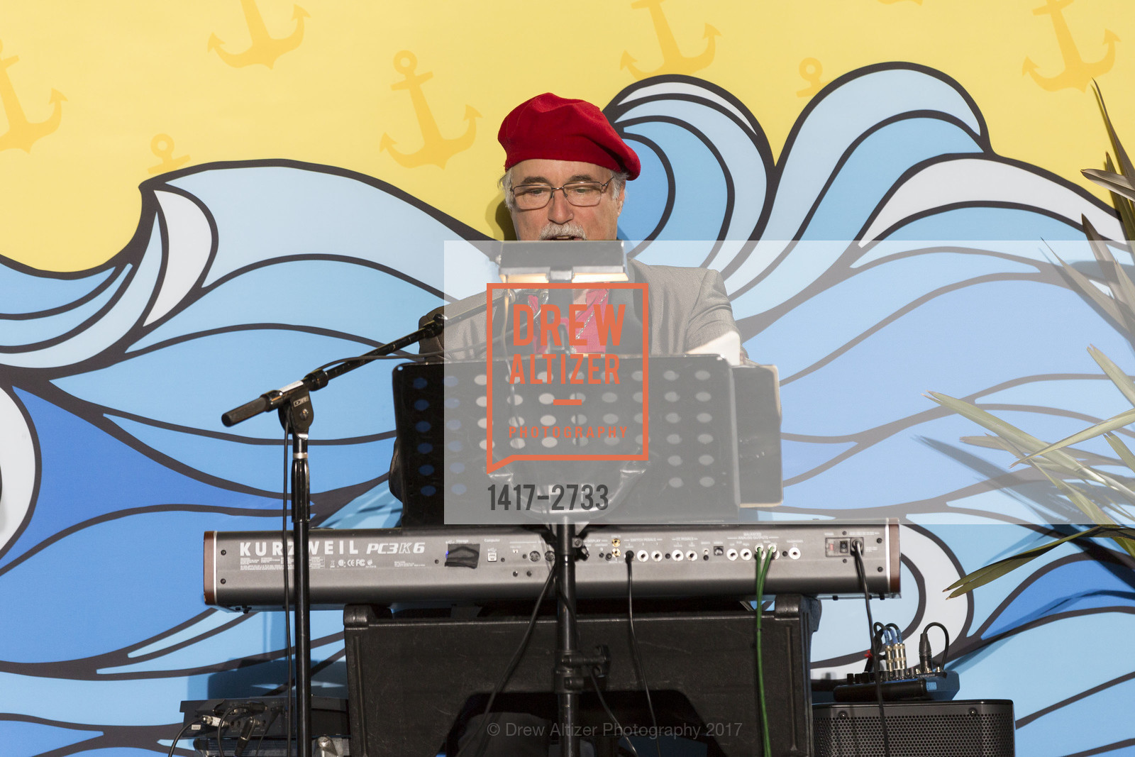 Performance, TNDC's Pool Toss 2017, Phoenix Hotel & Chambers Eat + Drink. 601 Eddy Street San Francisco, California 94109, October 11th, 2017, Photo #1417-2733 Performance, Photo #1417-2733