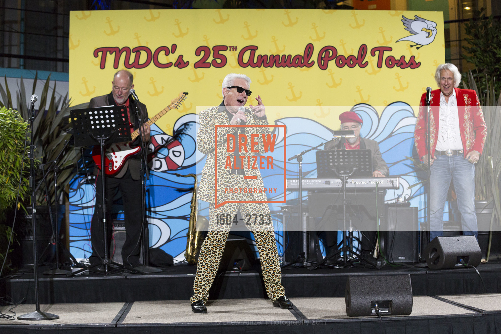 Bill Feyling, TNDC's Pool Toss 2017, Phoenix Hotel & Chambers Eat + Drink. 601 Eddy Street San Francisco, California 94109, October 11th, 2017, Photo #1604-2733 Bill Feyling, Photo #1604-2733