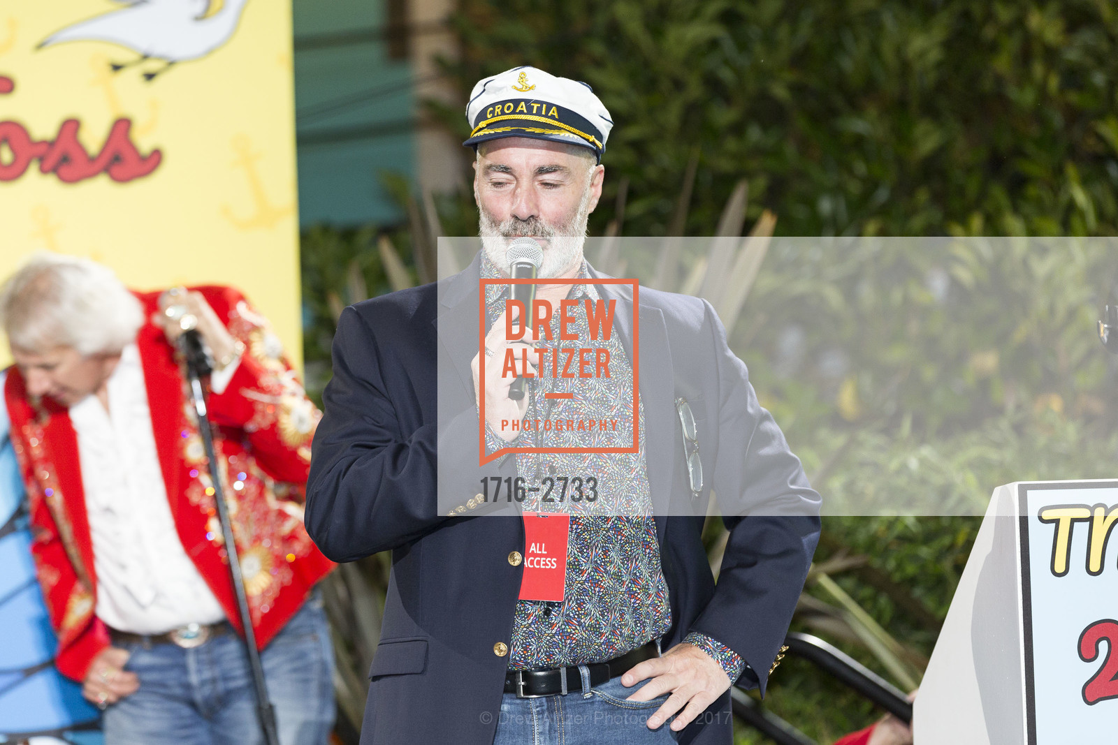 Lenny Broberg, TNDC's Pool Toss 2017, Phoenix Hotel & Chambers Eat + Drink. 601 Eddy Street San Francisco, California 94109, October 11th, 2017, Photo #1716-2733 Lenny Broberg, Photo #1716-2733