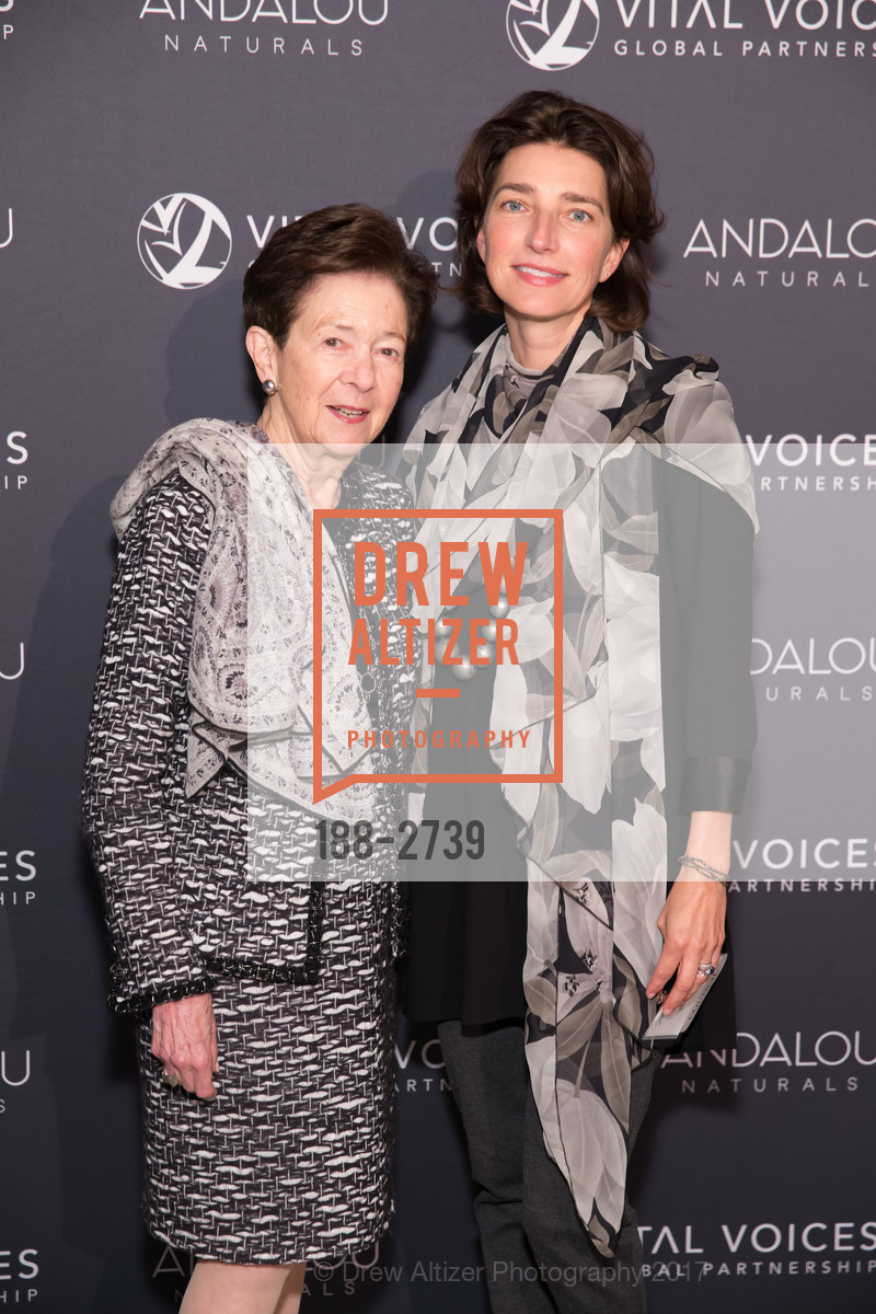 Roselyne Swig, Sherri Tull, Vital Voices Annual Gala Luncheon 2017, The Village. 969 Market St, San Francisco, CA 94103, October 12th, 2017, Photo #188-2739 Roselyne Swig, Sherri Tull, Photo #188-2739