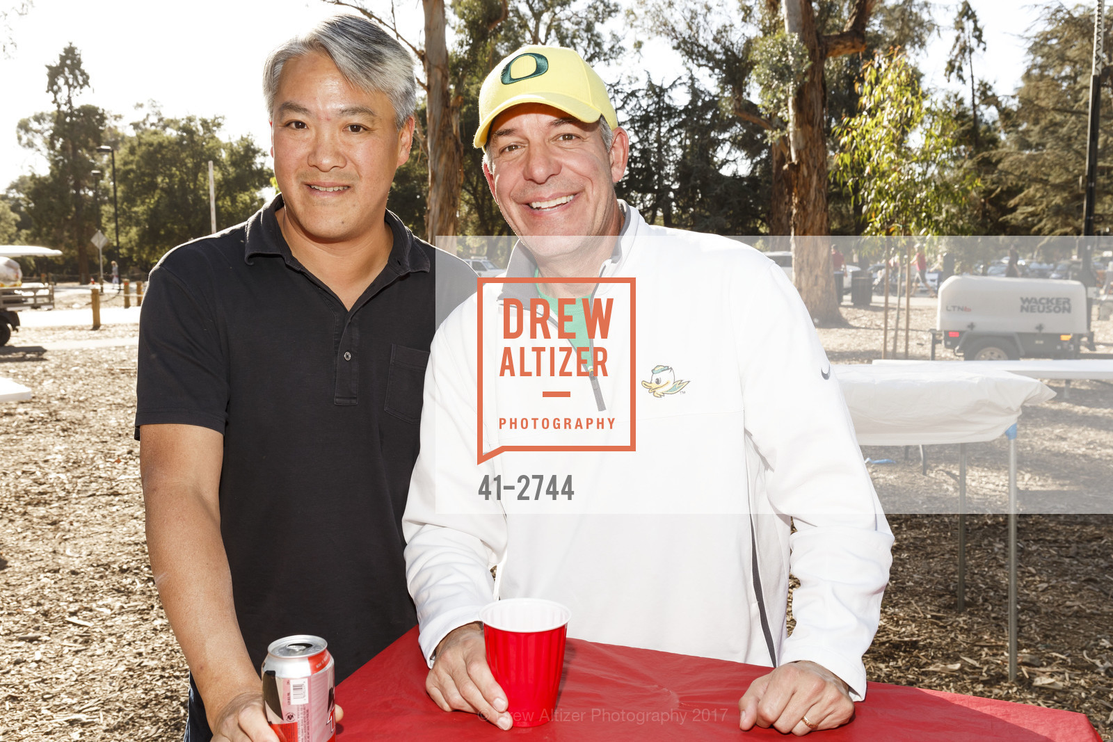 Curtis Mo, Scott Cacchione, Stanford Re-Union Luau Tailgate party 2017, Lausen Picnic Area at Stanford. (SE corner of Lasuen Ave. and Campus Drive), October 14th, 2017, Photo #41-2744 Curtis Mo, Scott Cacchione, Photo #41-2744