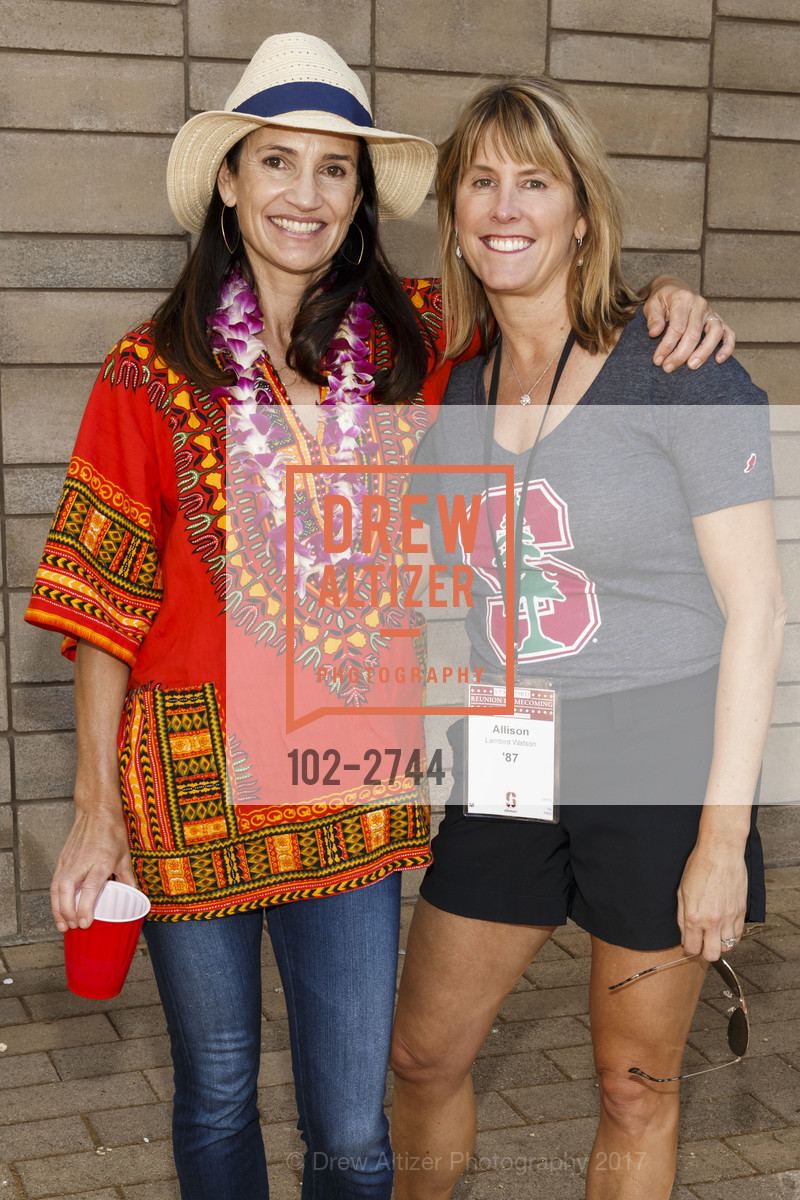 Kirsten Neff, Allison Watson, Stanford Re-Union Luau Tailgate party 2017, Lausen Picnic Area at Stanford. (SE corner of Lasuen Ave. and Campus Drive), October 14th, 2017, Photo #102-2744 Kirsten Neff, Allison Watson, Photo #102-2744